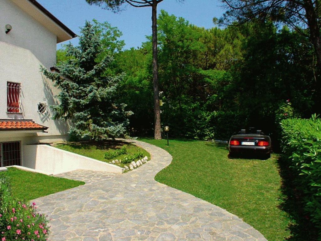 Lignano Riviera With Fireplace & Air Conditioning 利尼亚诺萨比亚多罗 外观 照片